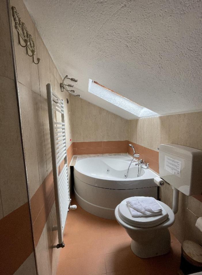 Hotel Ristorante Il Principe Claviere Exteriér fotografie